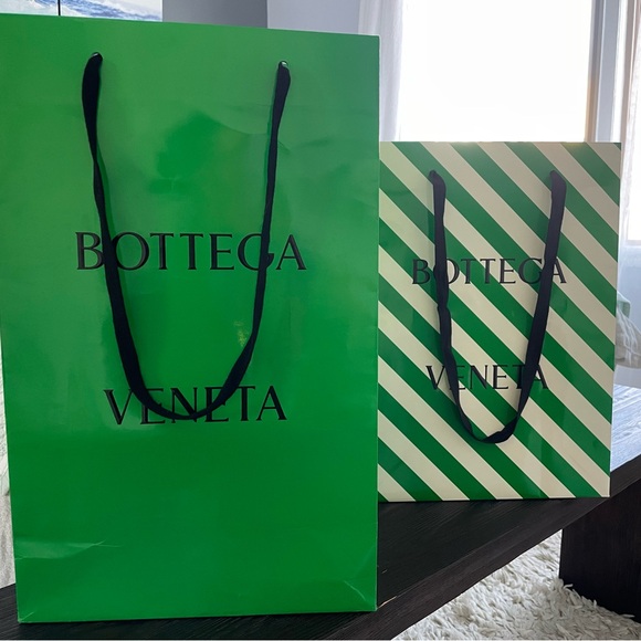 Bottega Veneta Handbags - Bottega Veneta Shipping Bags
